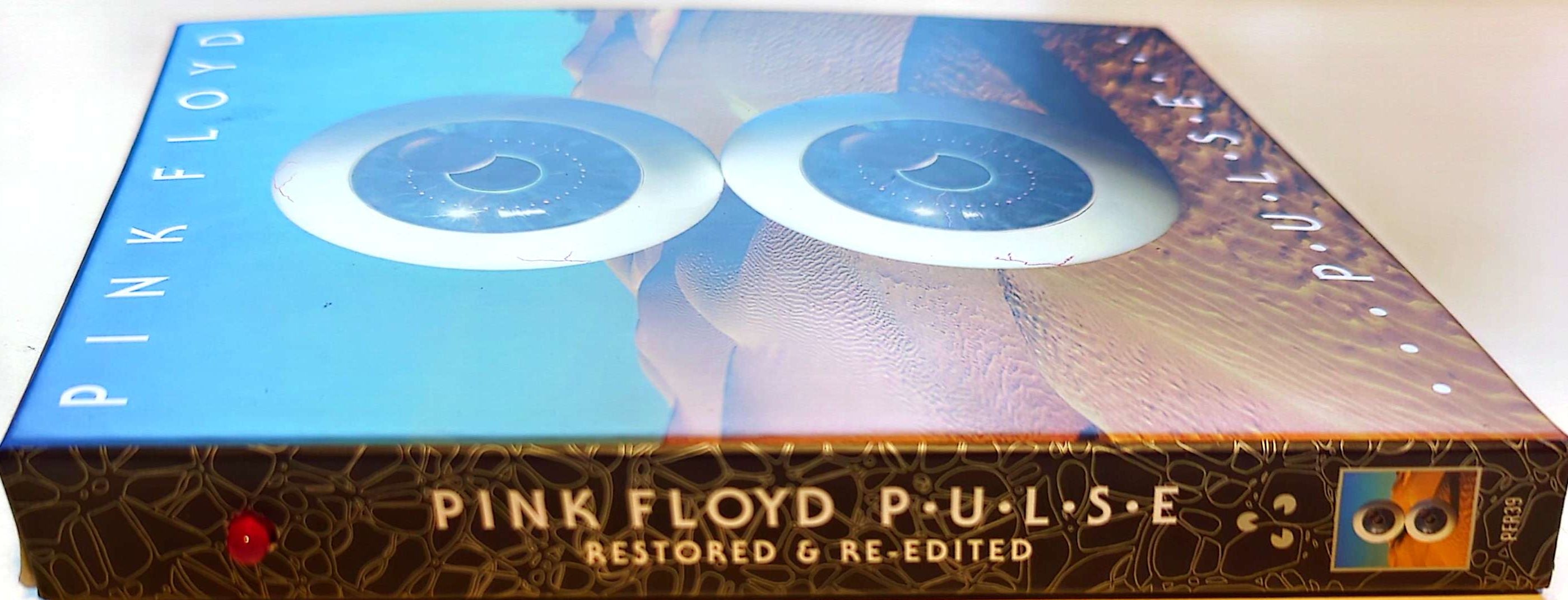 Pink Floyd – Pulse P.U.L.S.E. Deluxe Ed 2 Disc Blu-Ray DVD Boxset (Used)
