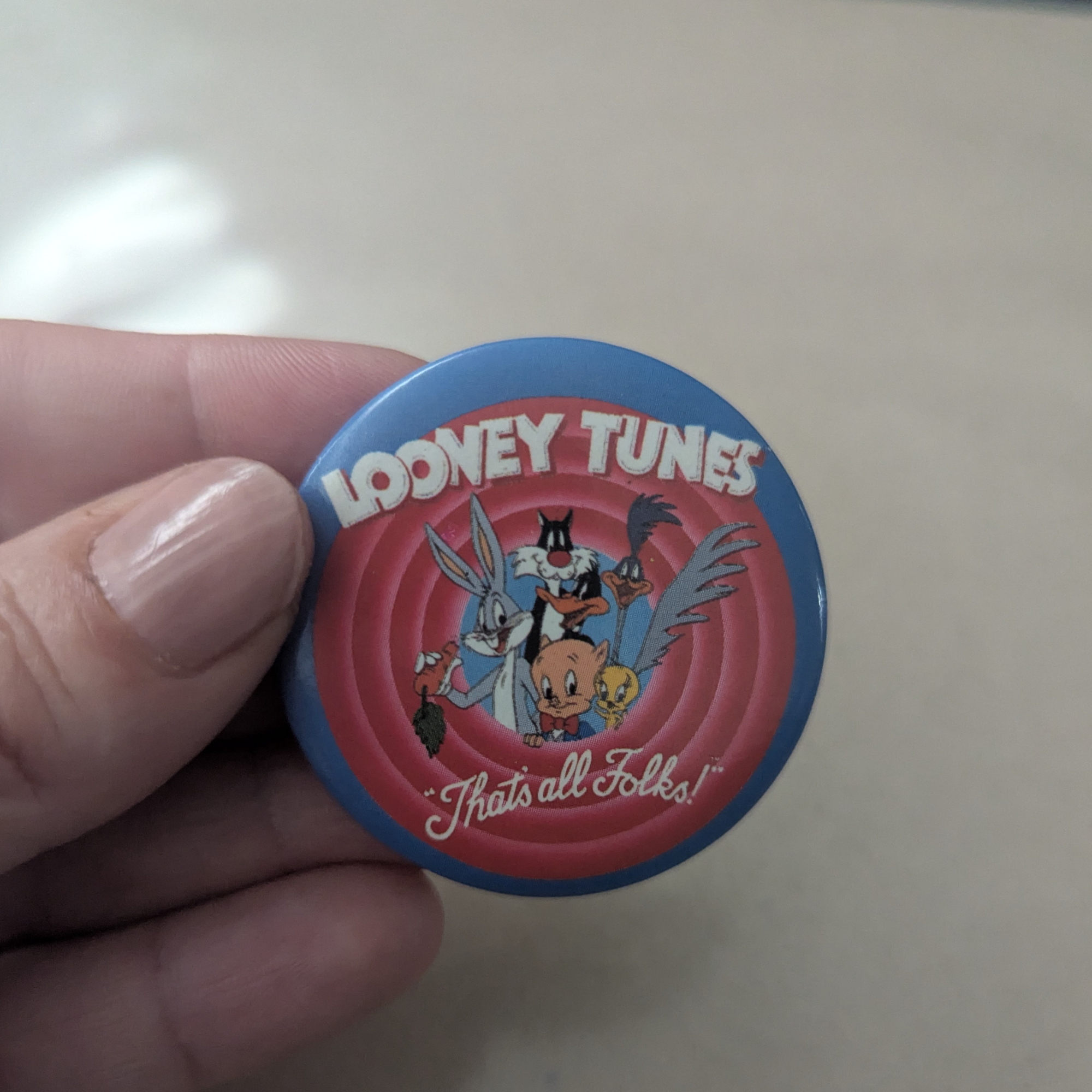 Looney Tunes - That's All Folks Vintage Badge