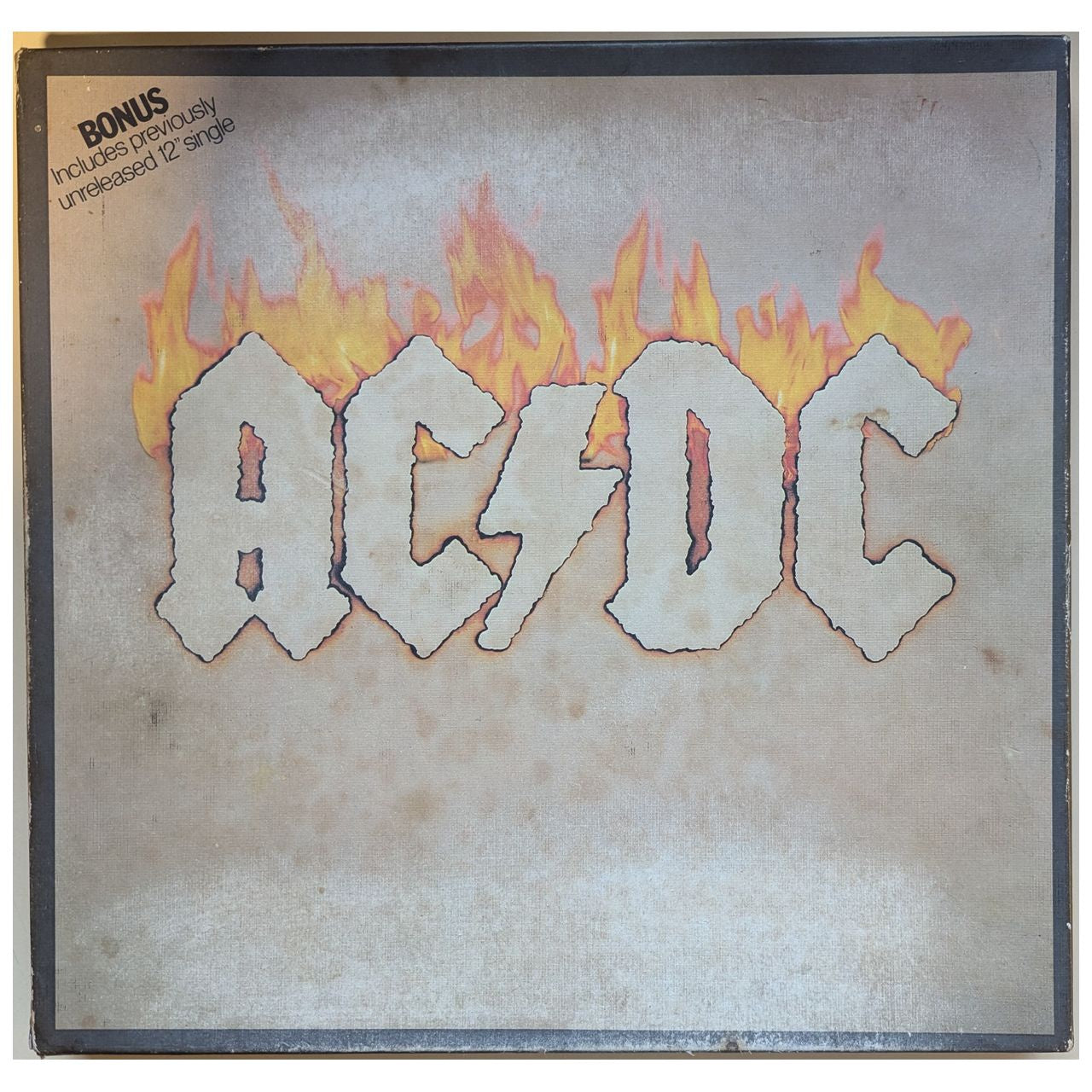 AC/DC - Vol 1 Vinyl 6LP + Bonus 12" Single Box Set (Used)