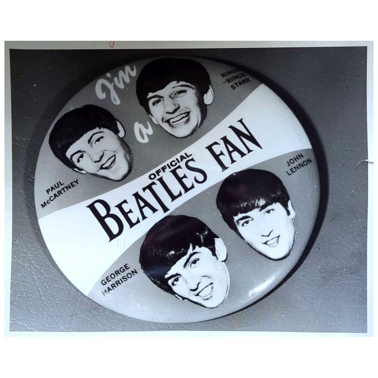 Beatles - Chicago Tribune 9 Dec 1980 Original Archive Beatles Fan Photo With COA