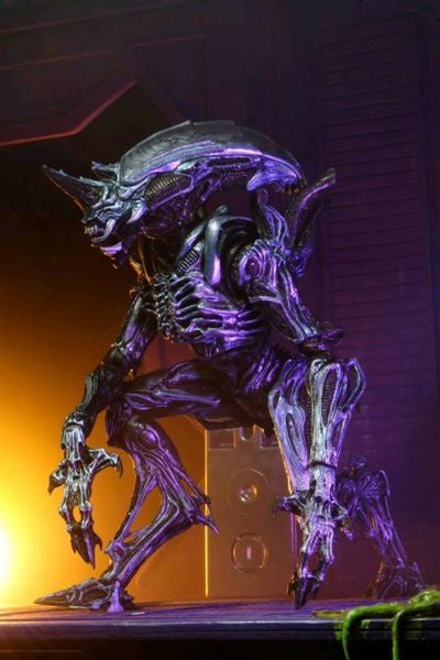 Alien - Rhino Alien Version 2 7 Inch  Figure