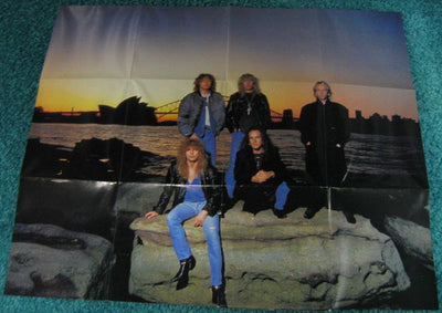 Def Leppard - Stand Up (Poster Digipak Australia Exclusive) CD
