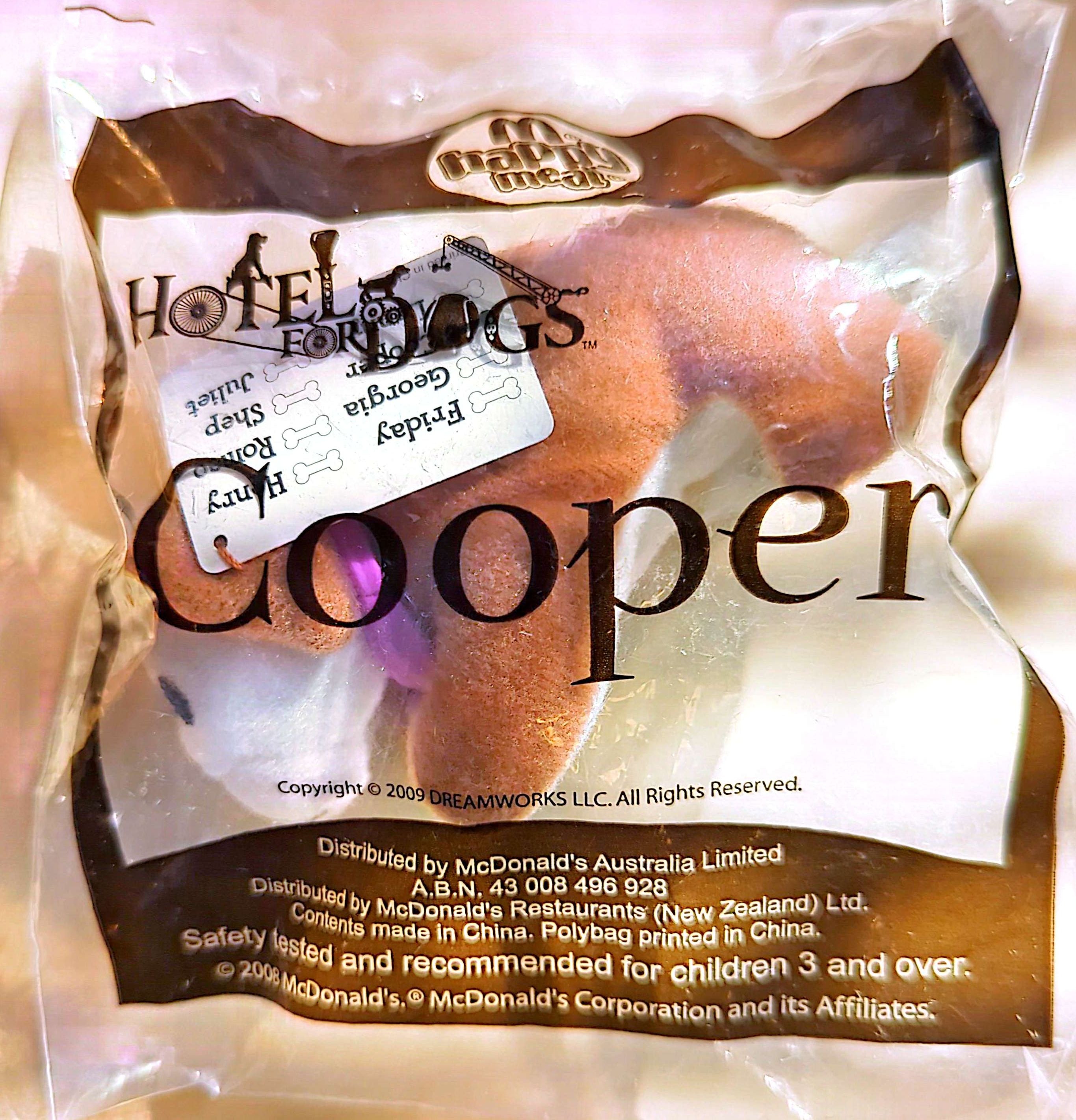McDonalds Happy Meal Toy - Hotel For Dogs Cooper 2008 (New & Sealed)