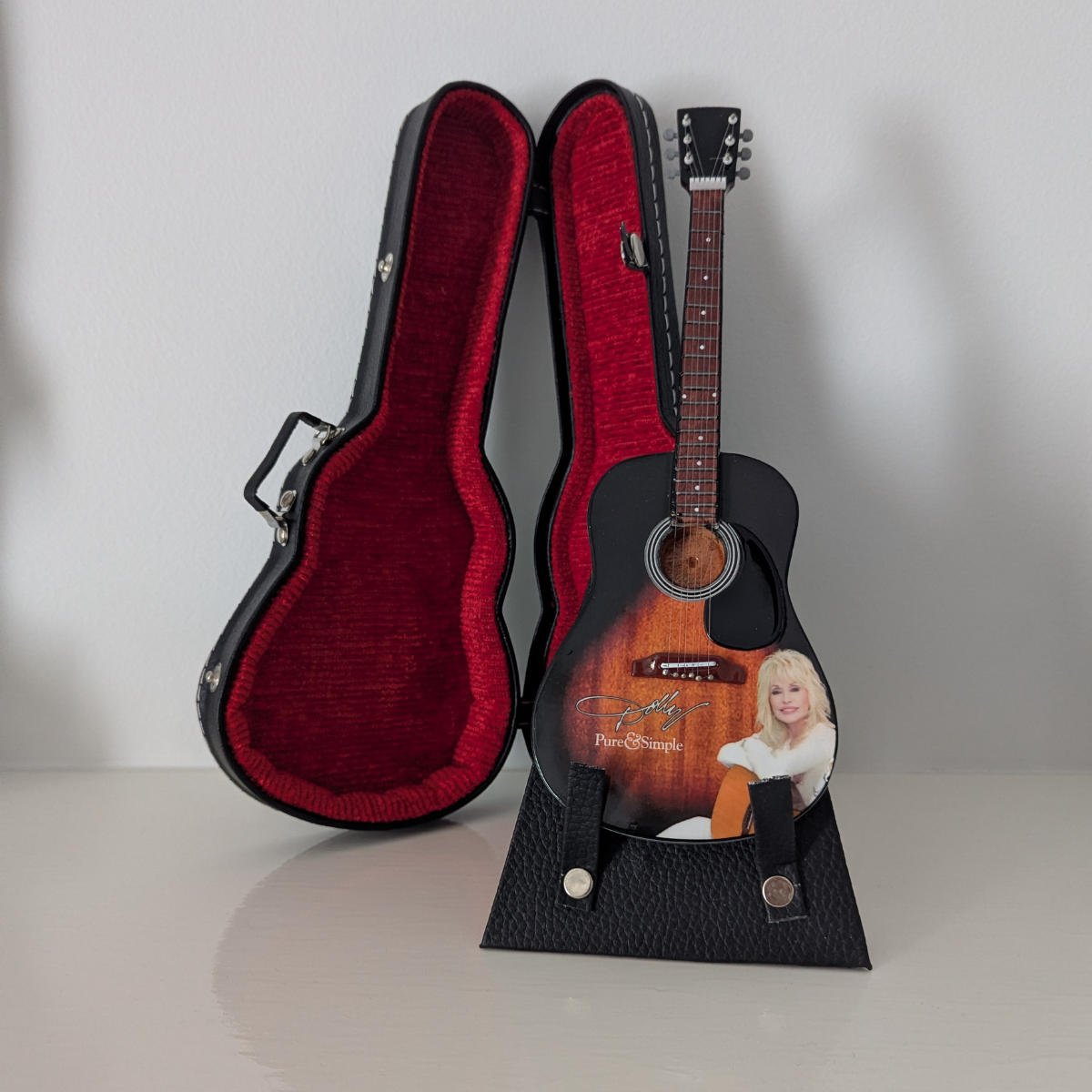 Dolly Parton - Miniature Guitar with Stand & Case