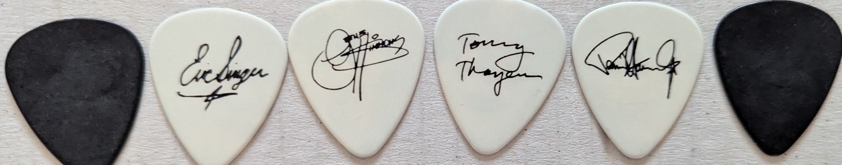 Kiss - Set Of  6 Guitar Picks