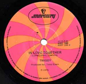 Twiggy - Here I Go Again 7" Vinyl Single (Used)