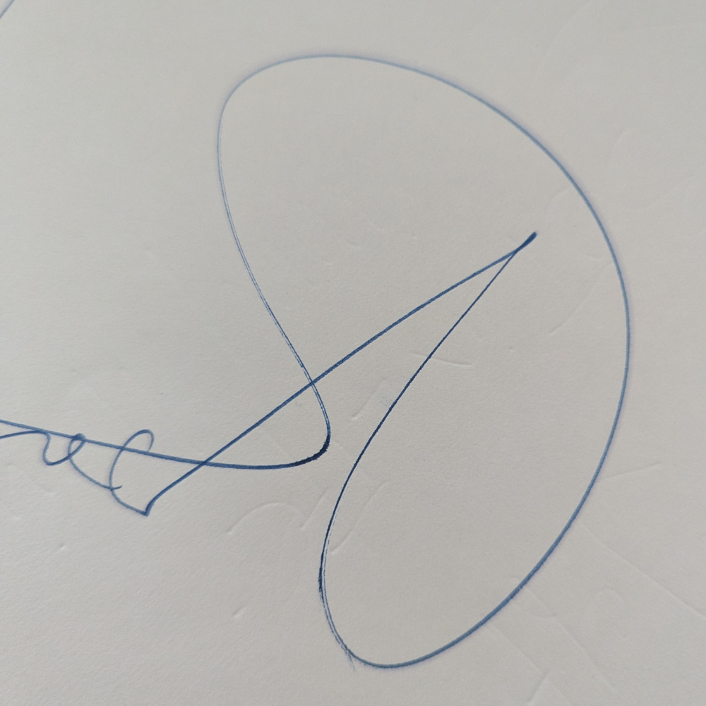 Rod Stewart - Rod Stewart Autograph On White paper