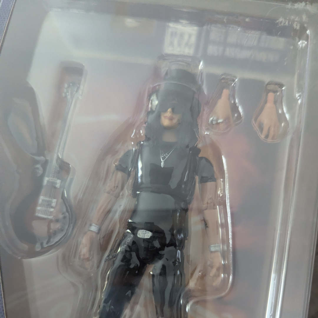 Slash - BST AXN Slash Figurine