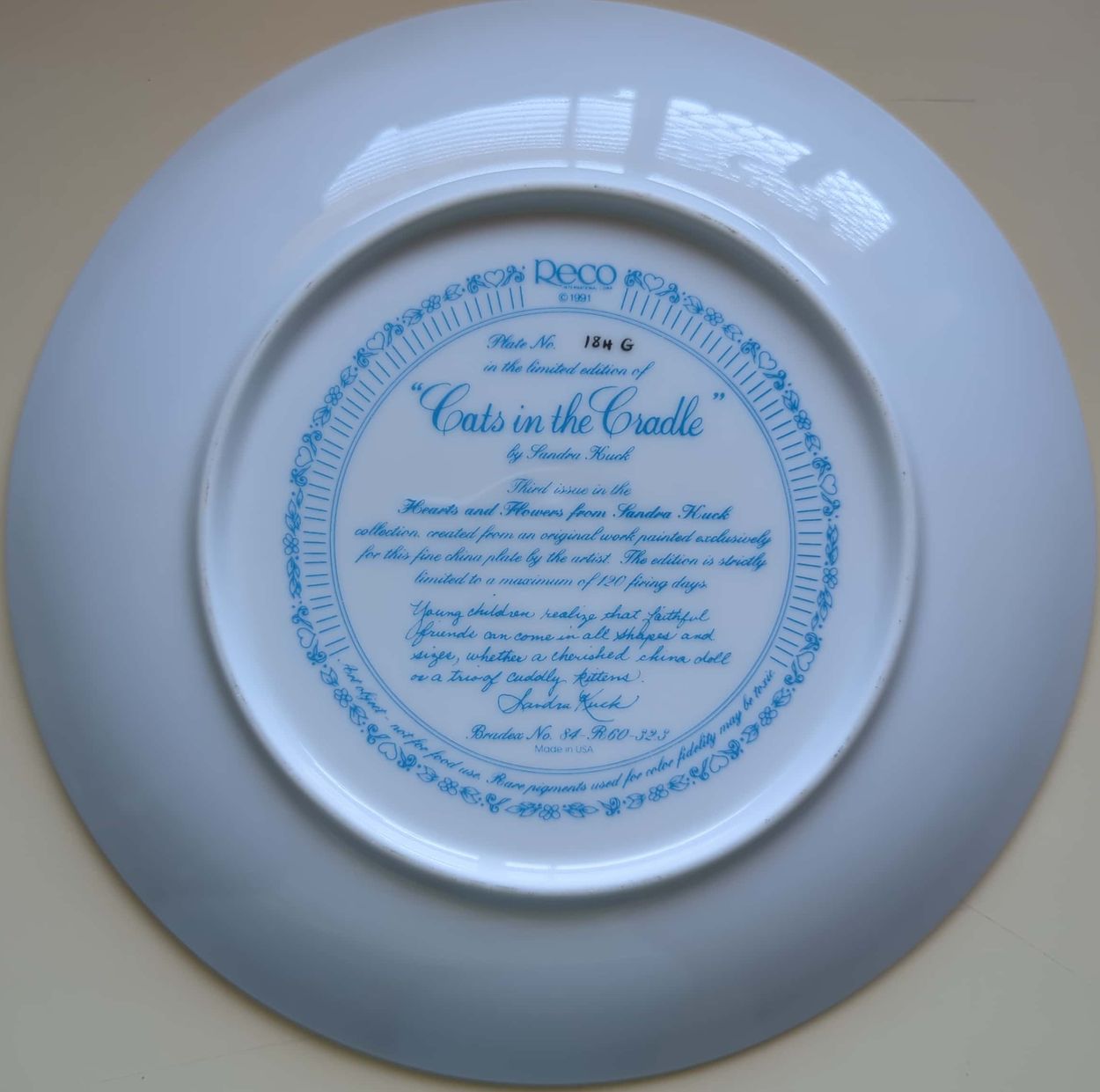 Sandra Kuck - Vintage 1991 Reco Hearts & Flowers Cats In The Cradle Plate #184G + COA (No Box)