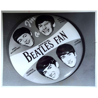 Beatles - Chicago Tribune 9 Dec 1980 Original Archive Beatles Fan Photo With COA