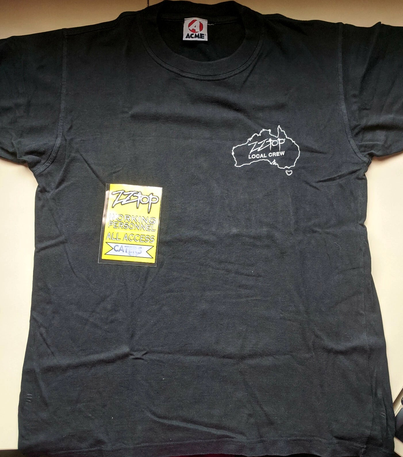 ZZ Top - Original Australian Local Crew Vintage Concert Tour T-Shirt Black Size L + Backstage Pass